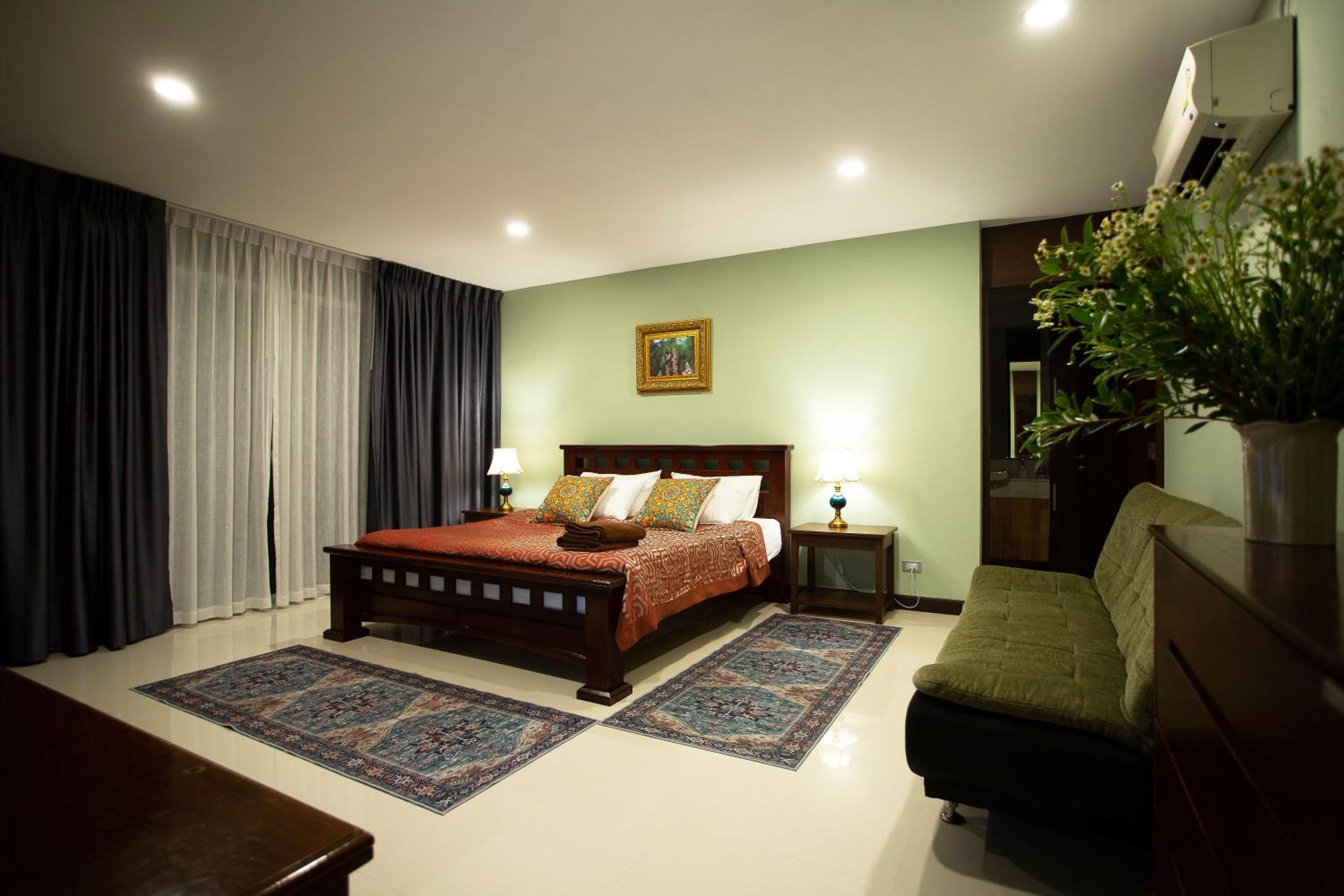 Nagawari Art Maldives Pattaya Villa Na Chom Thian Exteriör bild