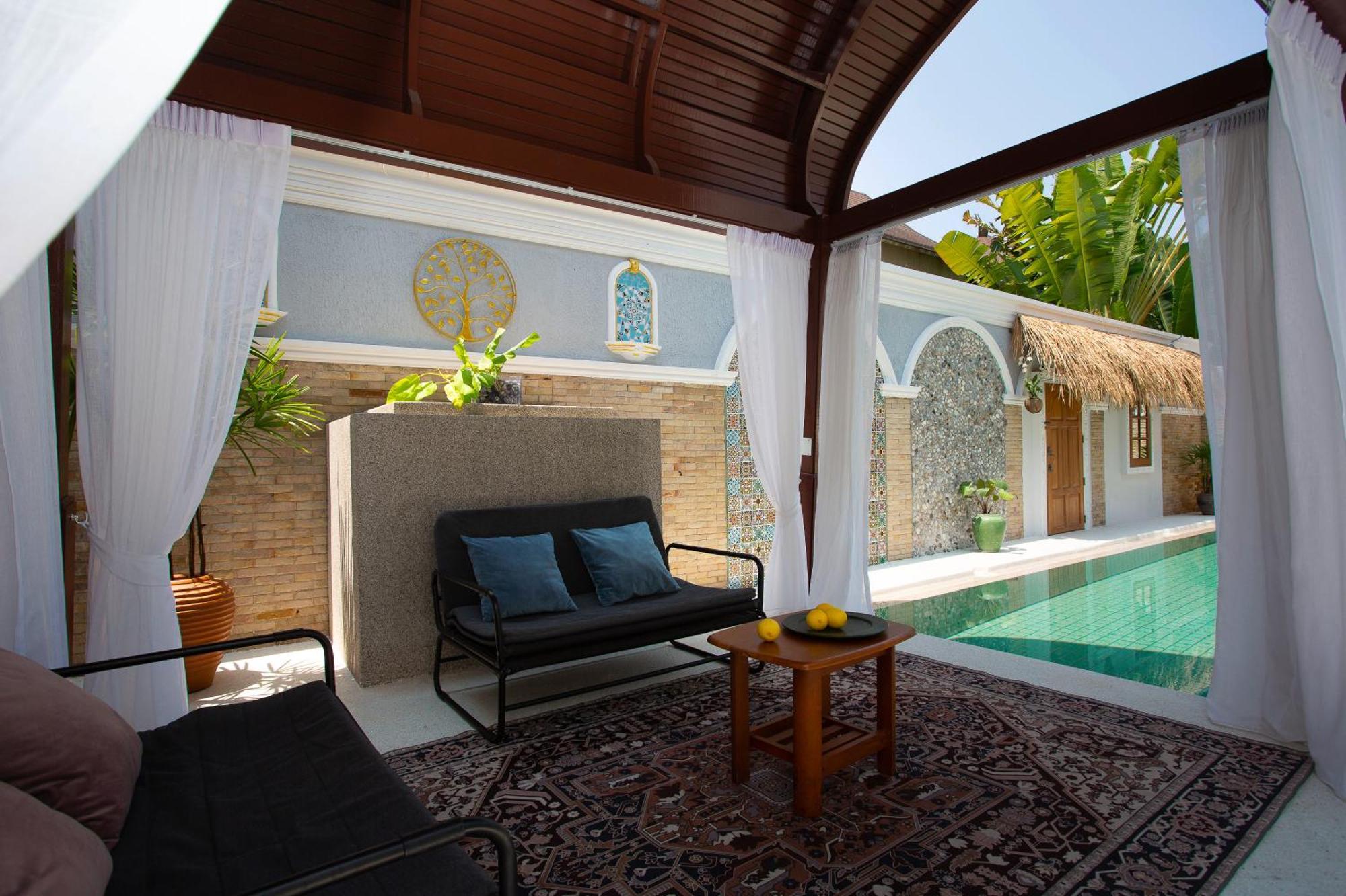 Nagawari Art Maldives Pattaya Villa Na Chom Thian Exteriör bild