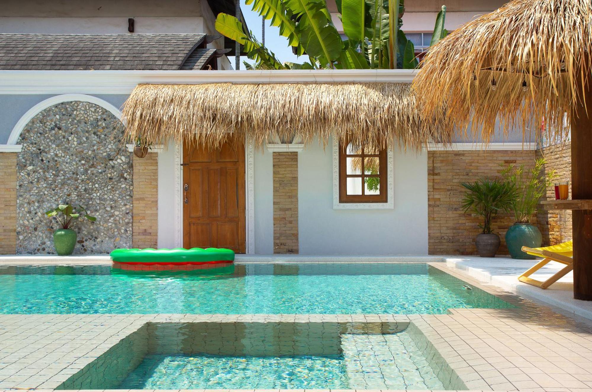 Nagawari Art Maldives Pattaya Villa Na Chom Thian Exteriör bild